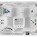 hot spring spas jetsetter 3 person hot tub overhead view