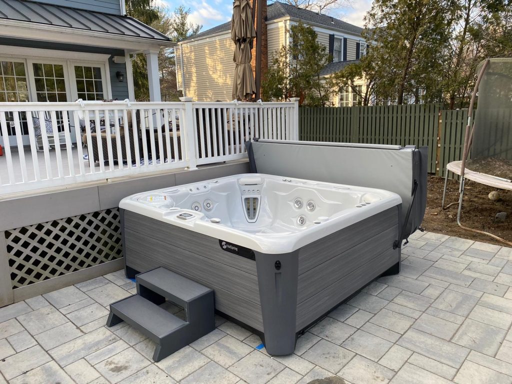 Hot Spring Grandee Hot Tub - Mellina Family Chatham NJ